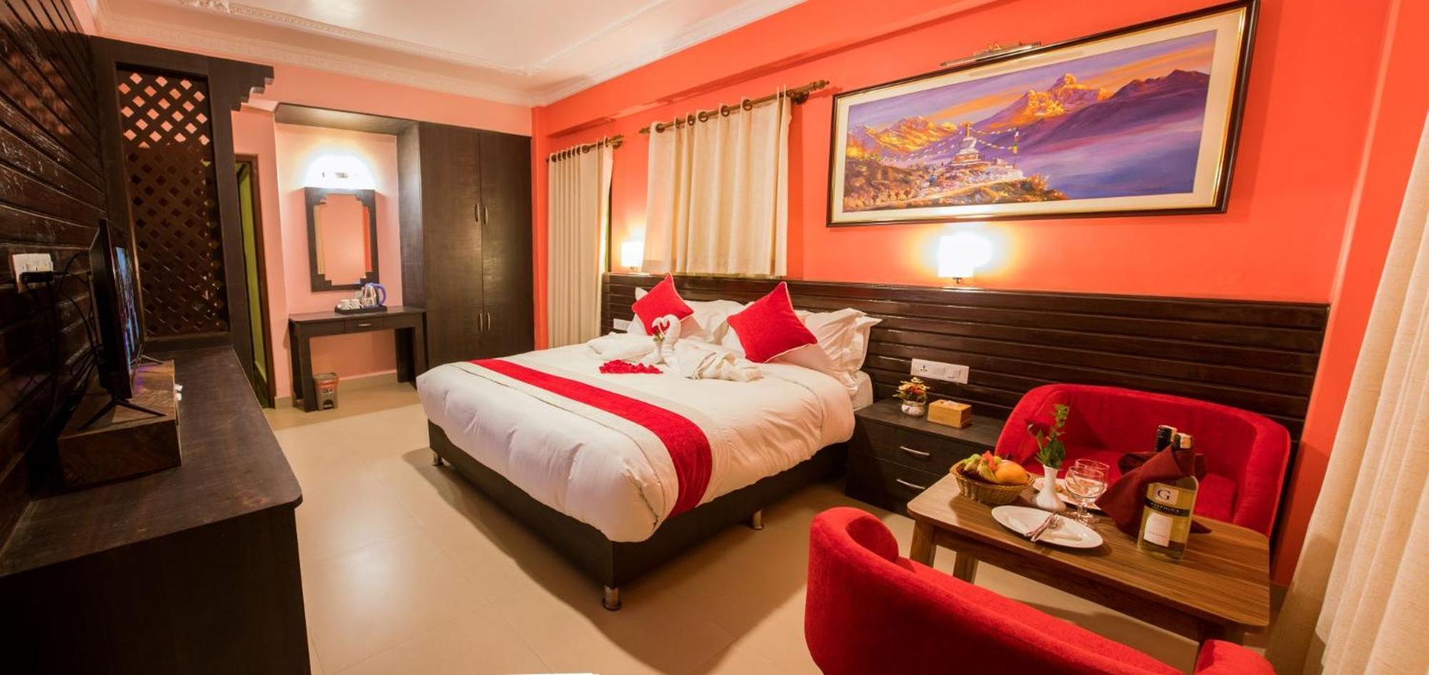 Hotel Task International Покхара Экстерьер фото
